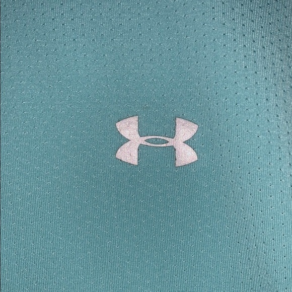 Under Armour Workout Tee - Picture 3 of 4